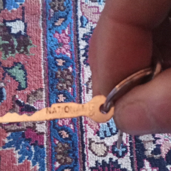 Silver Key Set - Picture 4 of 6